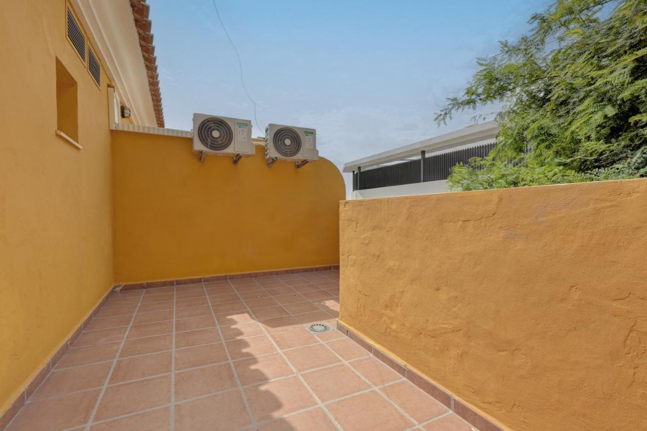 אסטפונה Hostal 37 מראה חיצוני תמונה