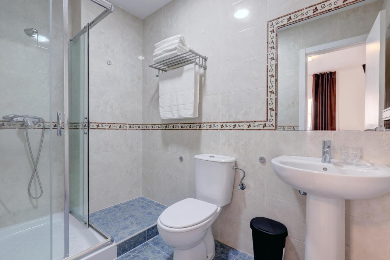 אסטפונה Hostal 37 מראה חיצוני תמונה