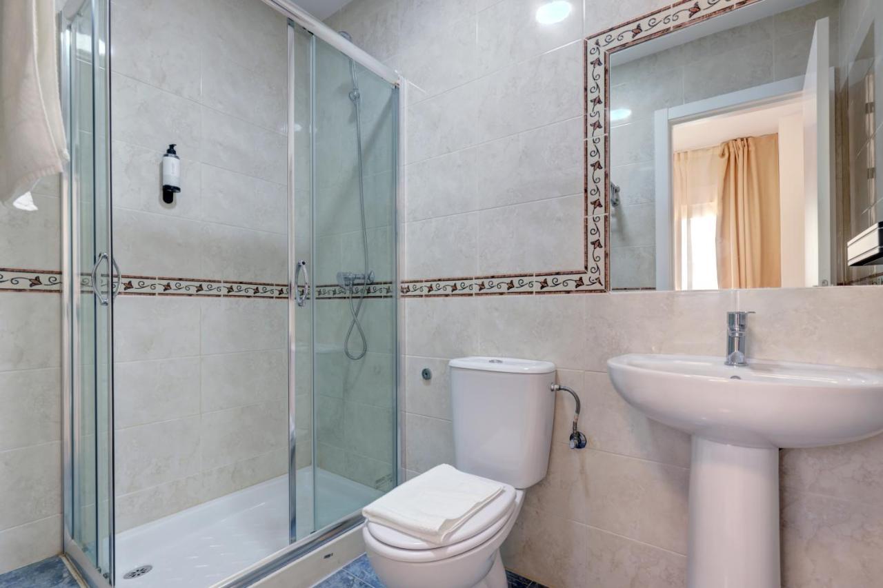 אסטפונה Hostal 37 מראה חיצוני תמונה
