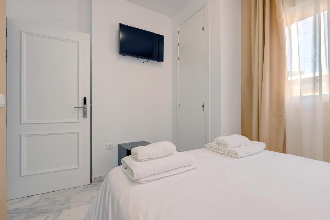 אסטפונה Hostal 37 מראה חיצוני תמונה