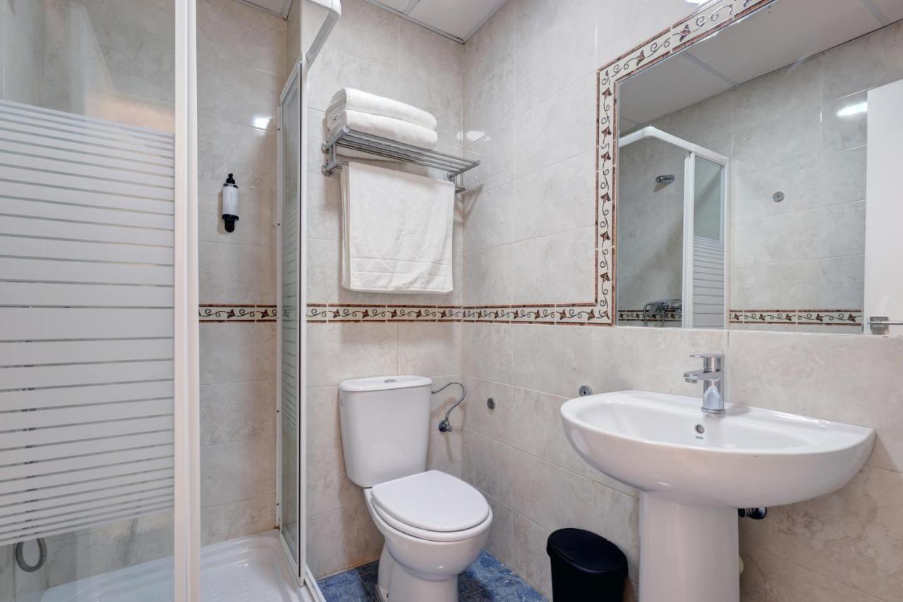 אסטפונה Hostal 37 מראה חיצוני תמונה