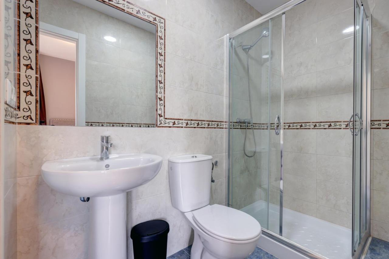 אסטפונה Hostal 37 מראה חיצוני תמונה